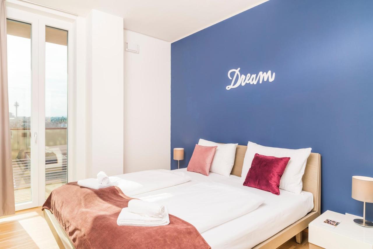 Triiiple Tower Dream Apartments With Rooftop-Summer-Pool Виена Екстериор снимка