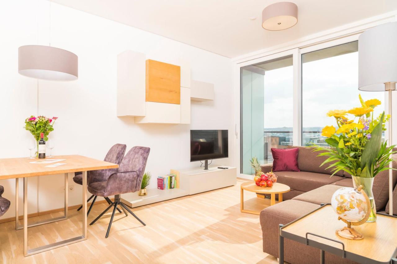 Triiiple Tower Dream Apartments With Rooftop-Summer-Pool Виена Екстериор снимка